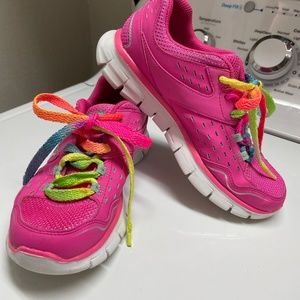 Sketcher's Memory Foam Gel Infused Youth Pink Running Shoes Sz3 Girls Women Sz5